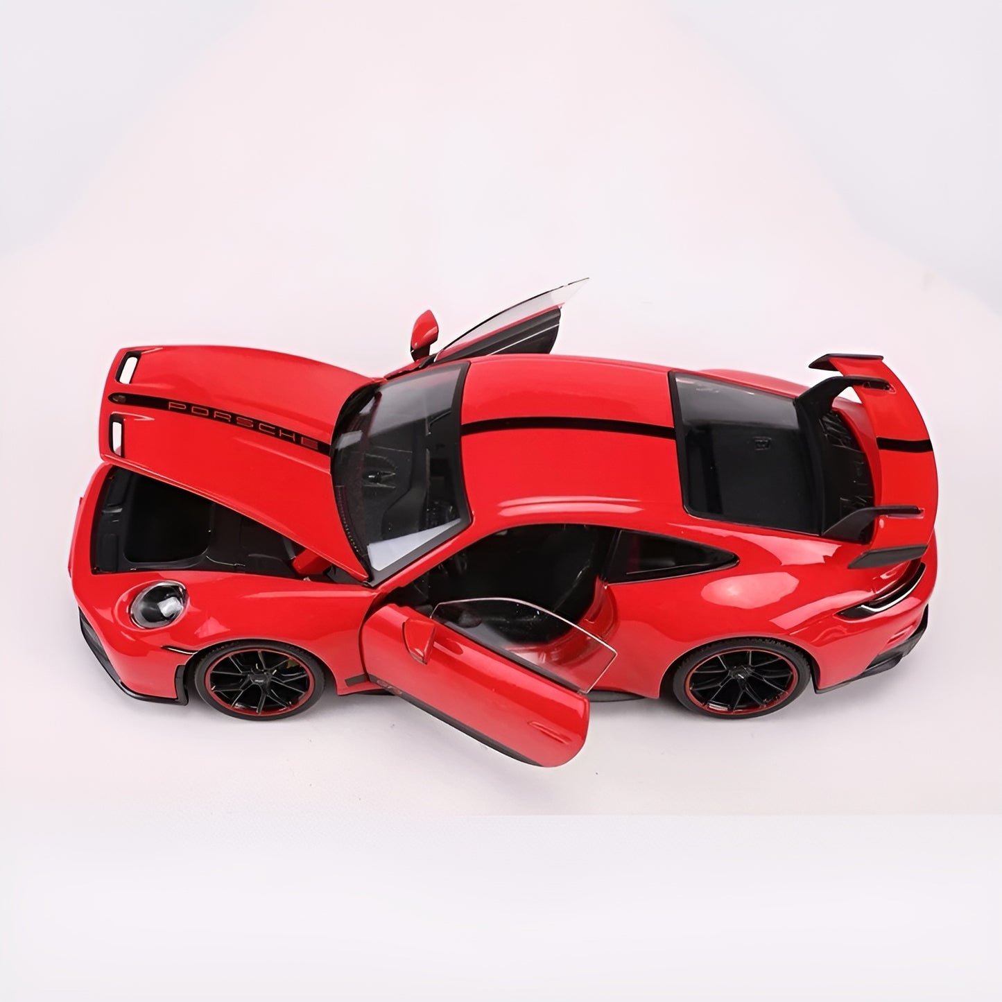 Porsche 911 (992) GT3 - 1:18 Model