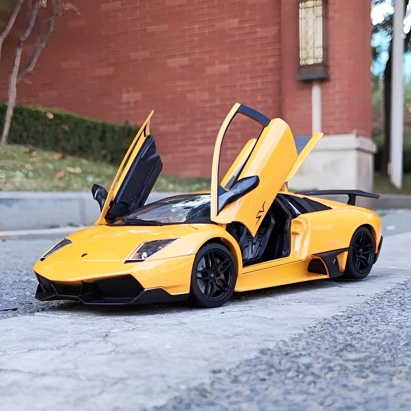 Lamborghini Murcielago SV - 1:18 Model