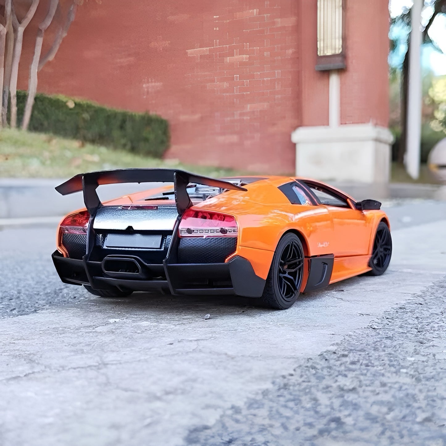 Lamborghini Murcielago SV - 1:18 Model